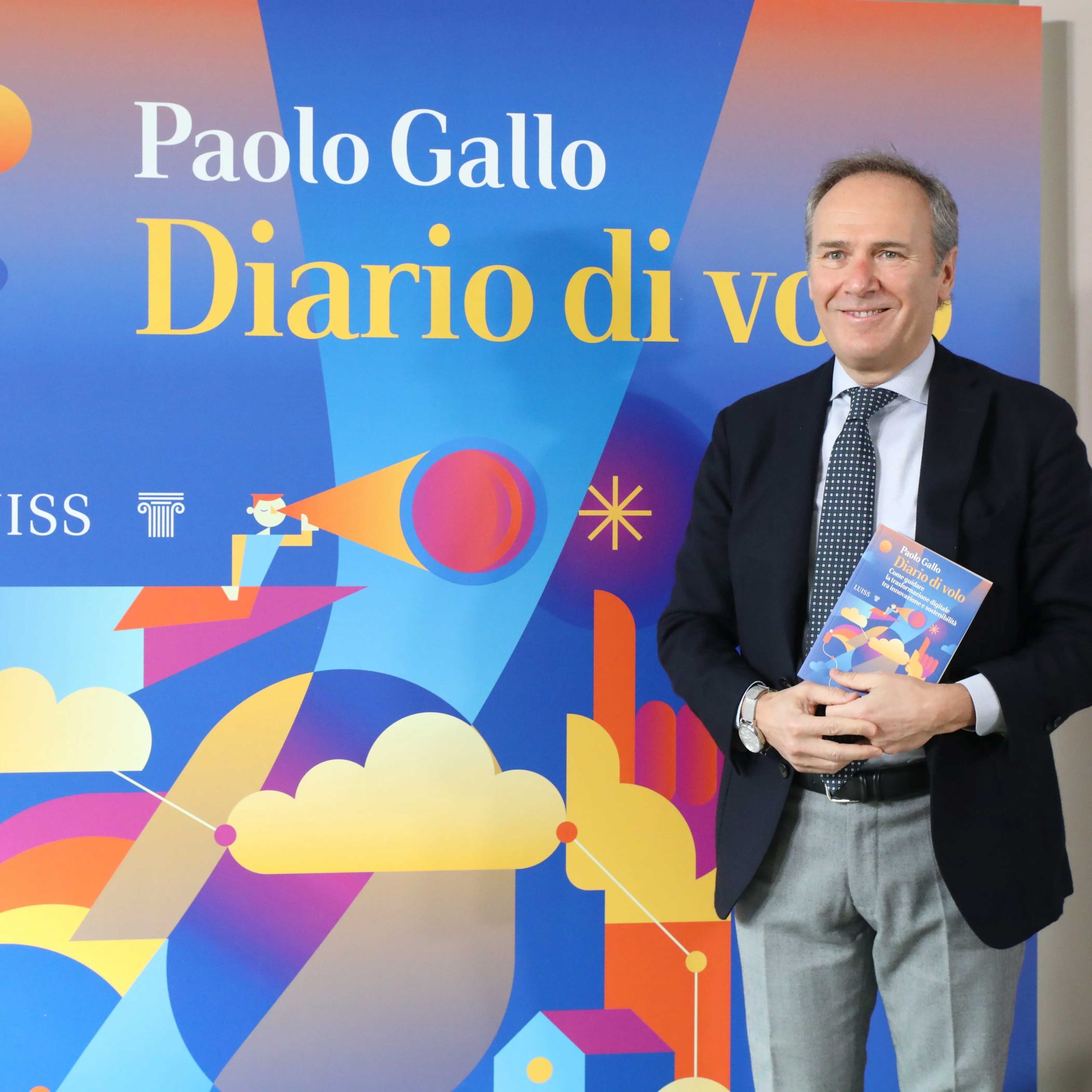 Paolo Gallo durante la presentazione del suo libro 'Diario Di Volo'